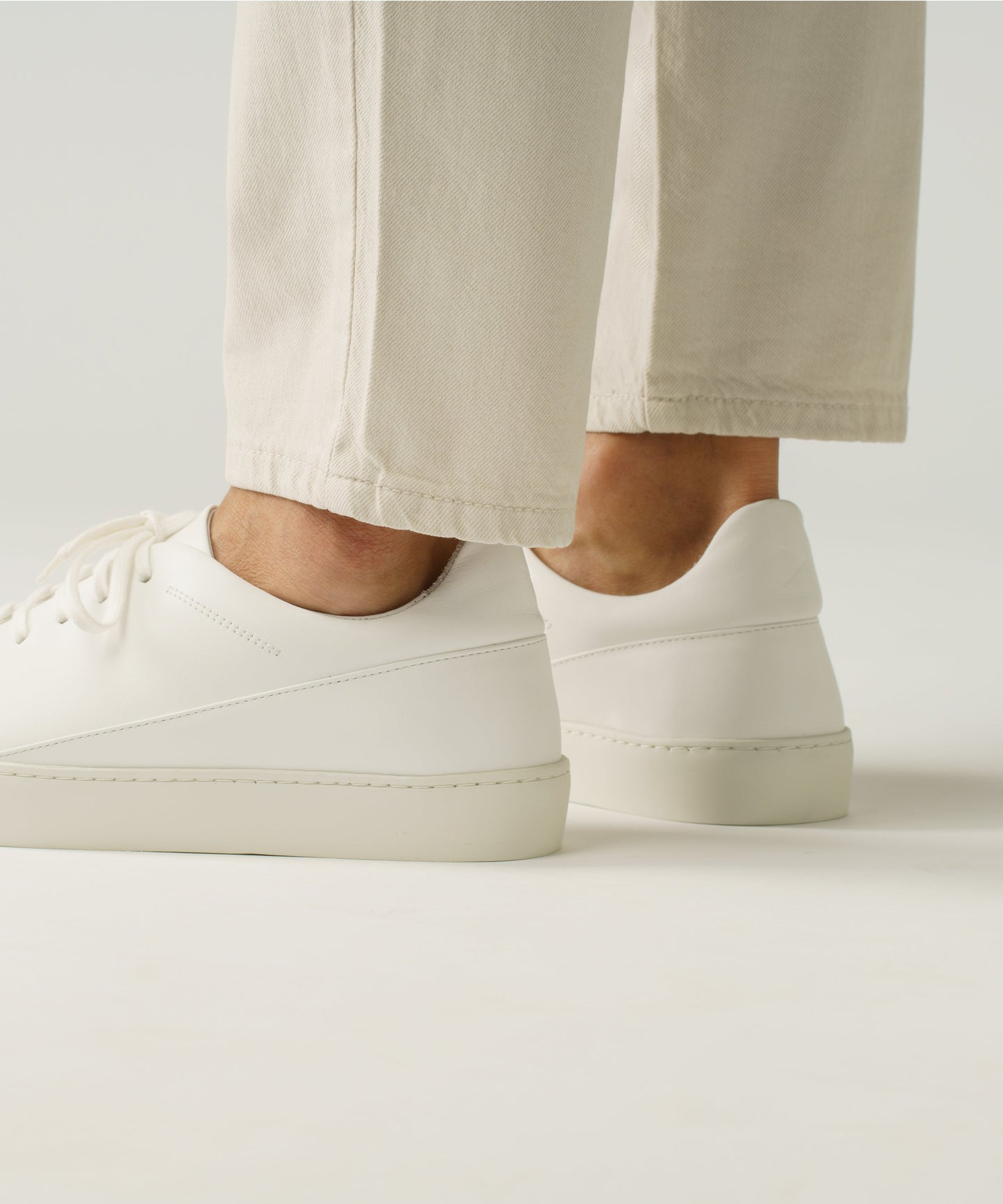 Mercury II White