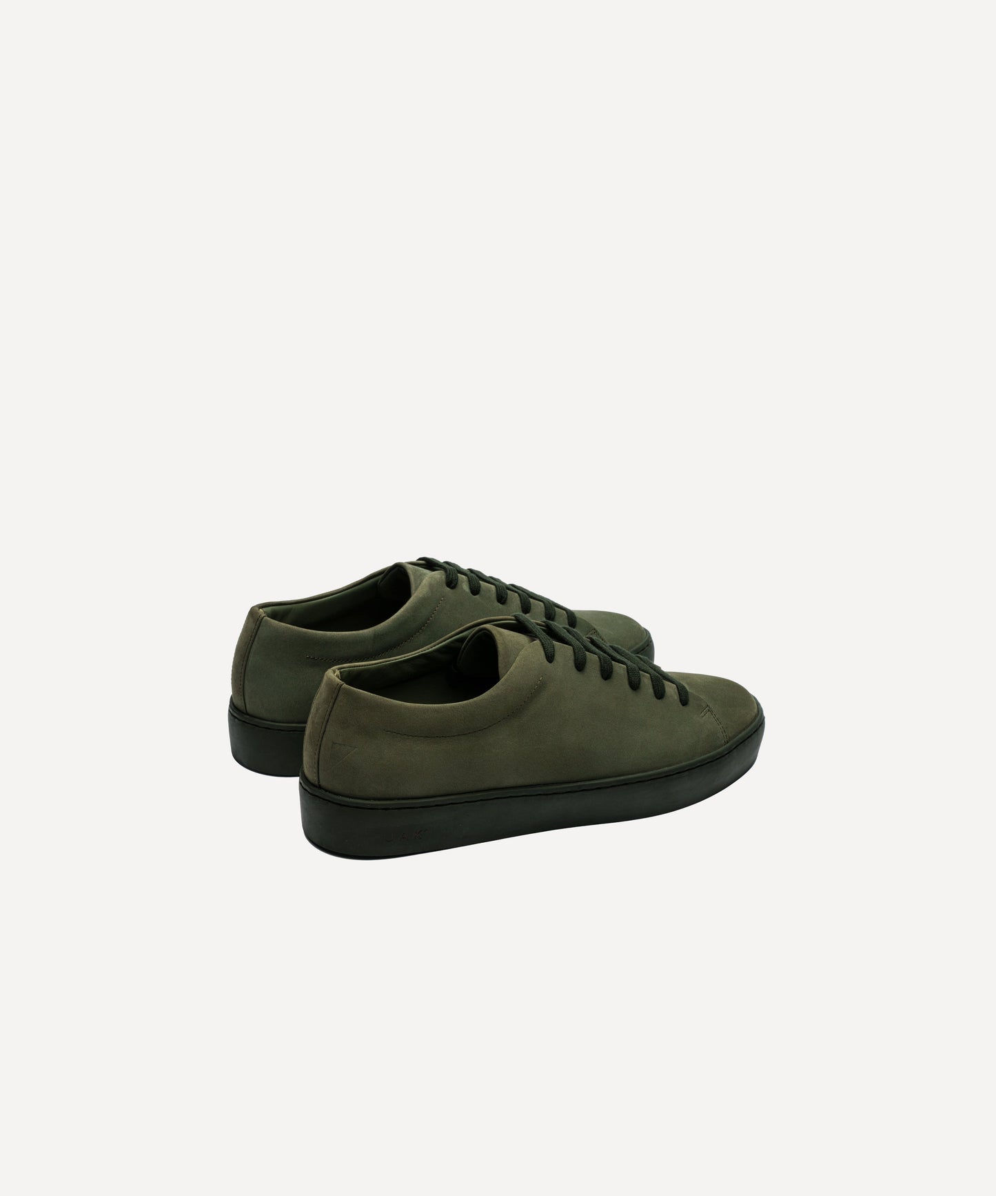 Royal Nubuck Bottle