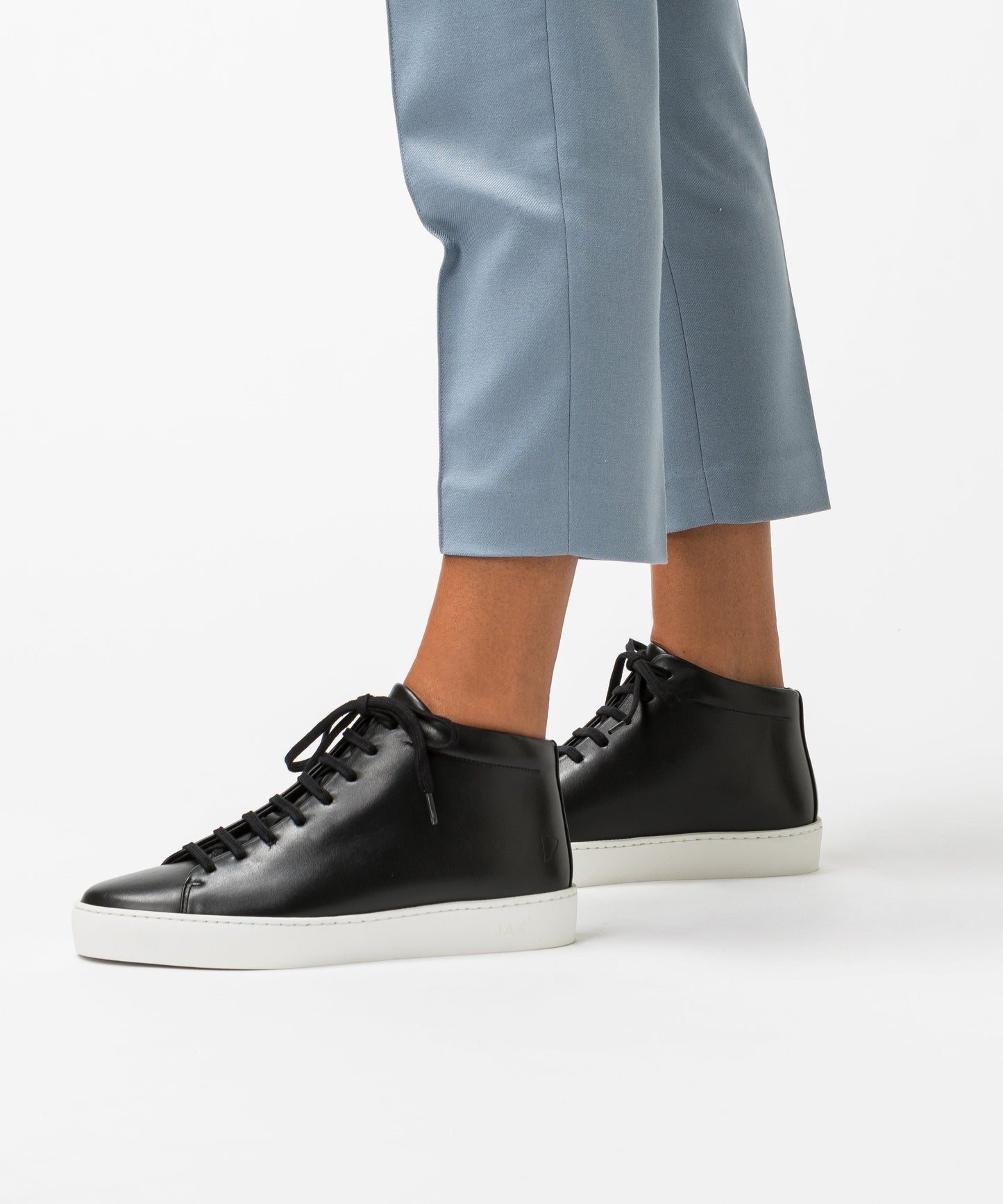 Royal Hi Black