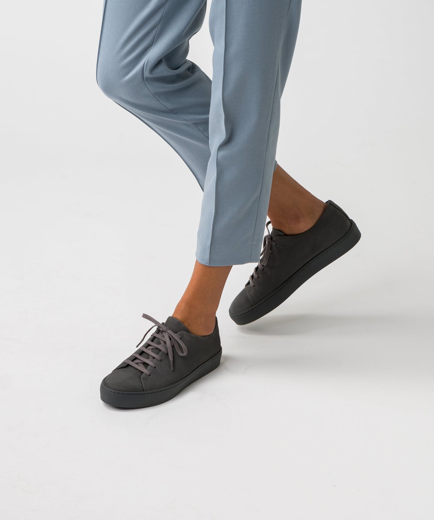 Royal Nubuck Arsenic