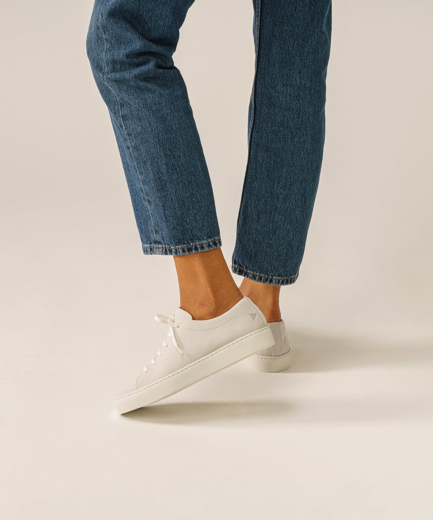 Royal Nubuck Off-White