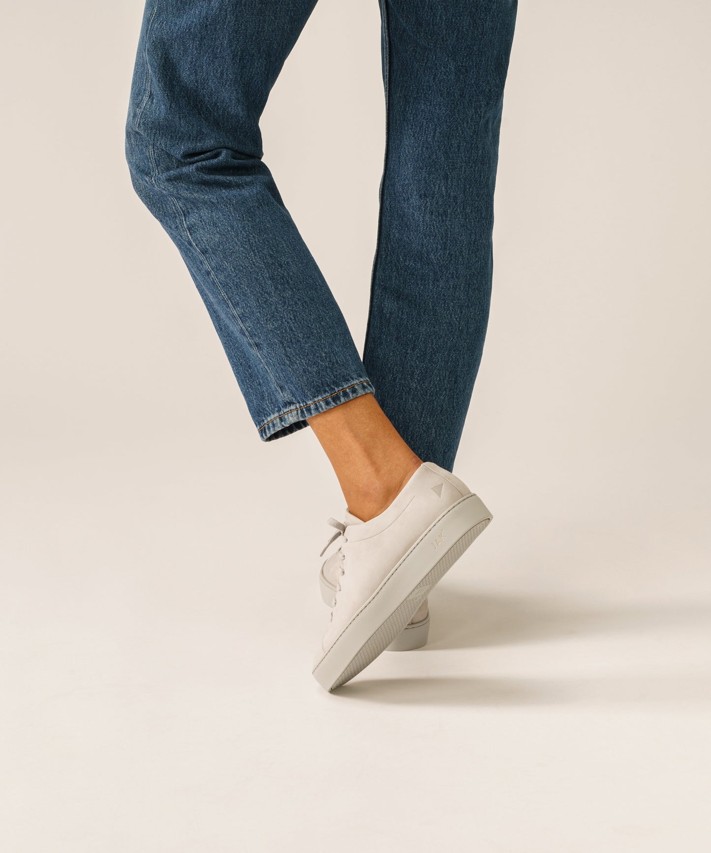 Royal Nubuck Light Grey